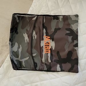 Thirty-One Camo Cinch Sac